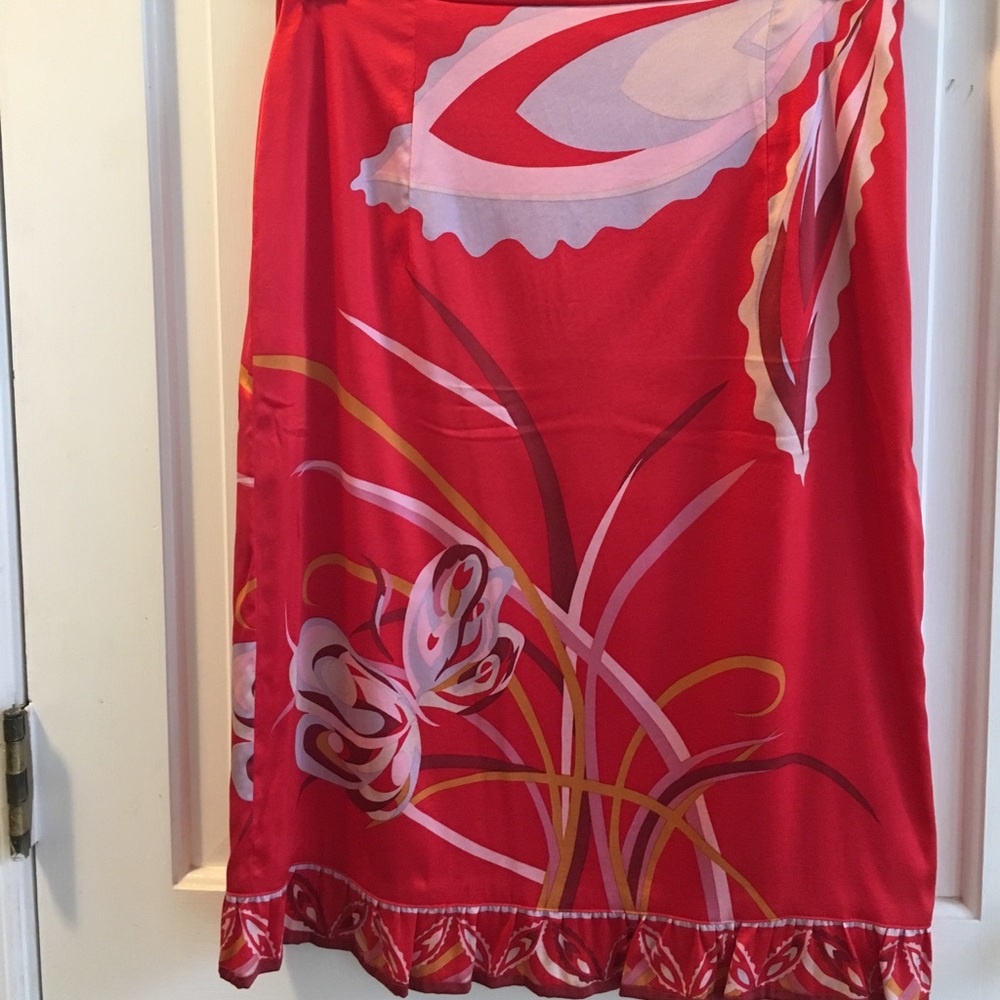 Red silk Girlfriend brand floral skirt